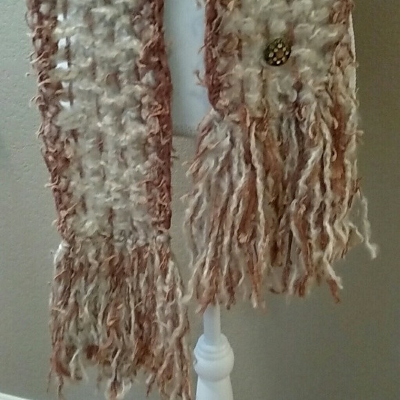 Hand Crafted Soft Knit Scarf Wrap Rust And Cream Fringe Bottom Fall Winter New - Picture 2 of 6